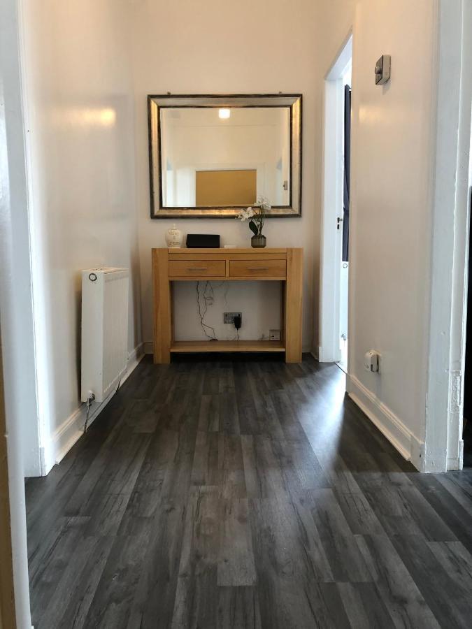 布罗克斯本Premier 2 Bed Flat C公寓 外观 照片