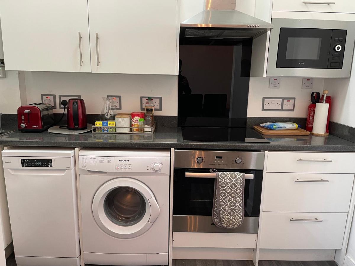 布罗克斯本Premier 2 Bed Flat C公寓 外观 照片